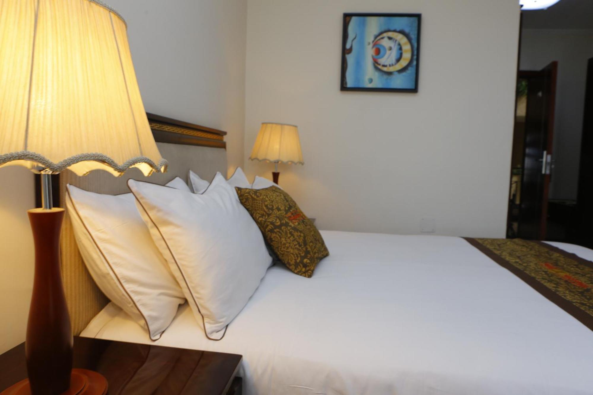 Wassamar Hotel Адис Абеба Екстериор снимка