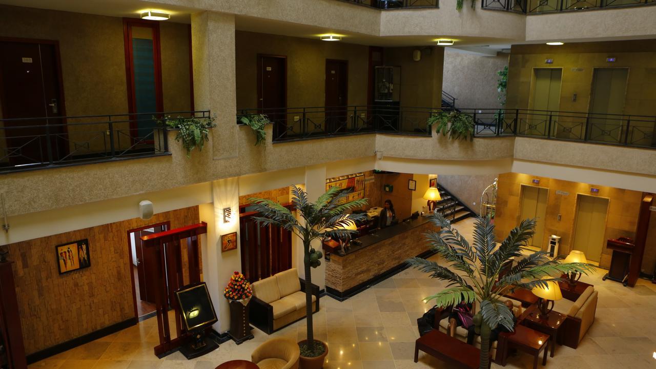 Wassamar Hotel Адис Абеба Екстериор снимка