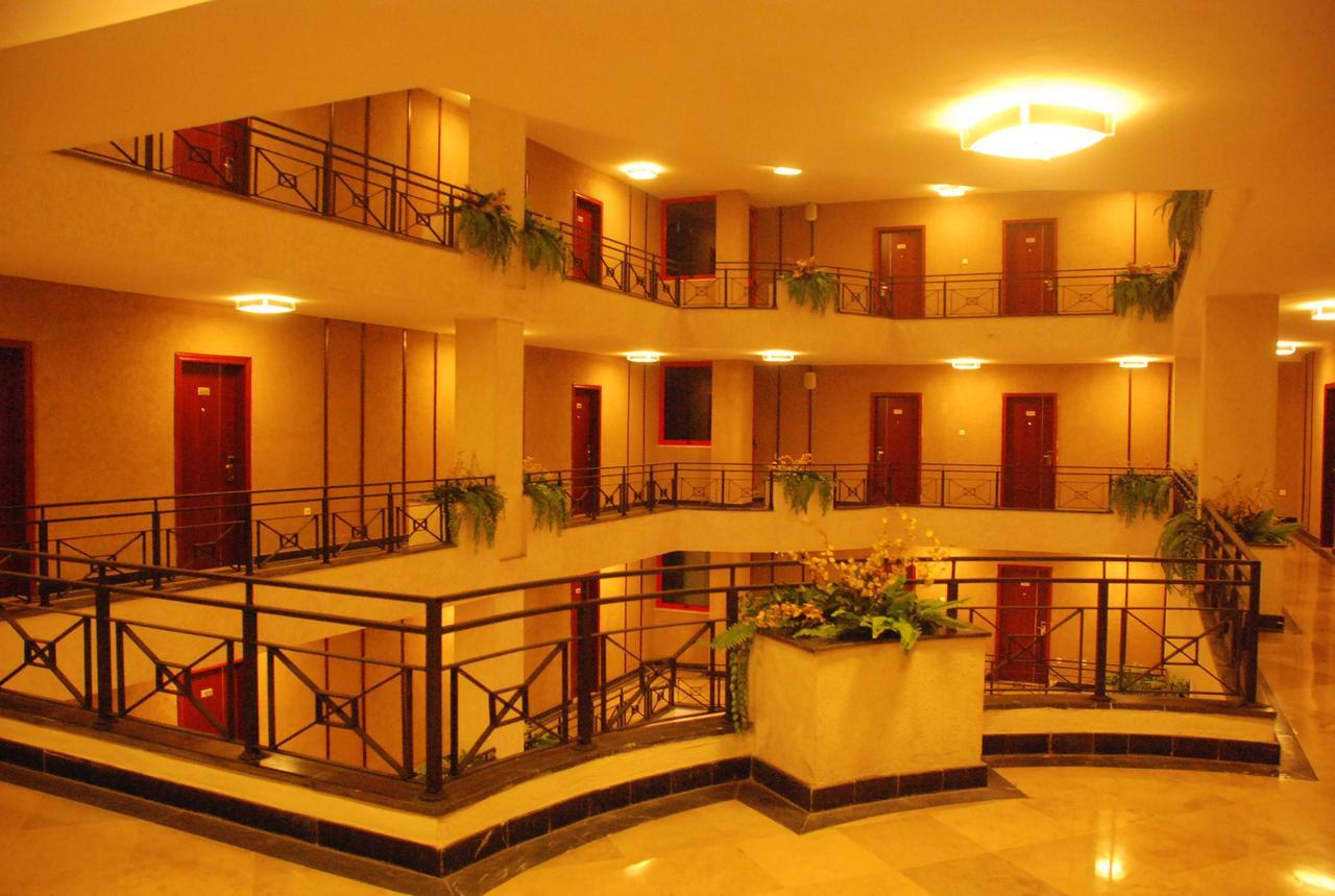 Wassamar Hotel Адис Абеба Екстериор снимка